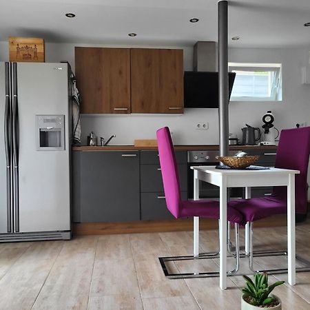 Mandelas Cozy Lounge Apartment Schmelz Luaran gambar