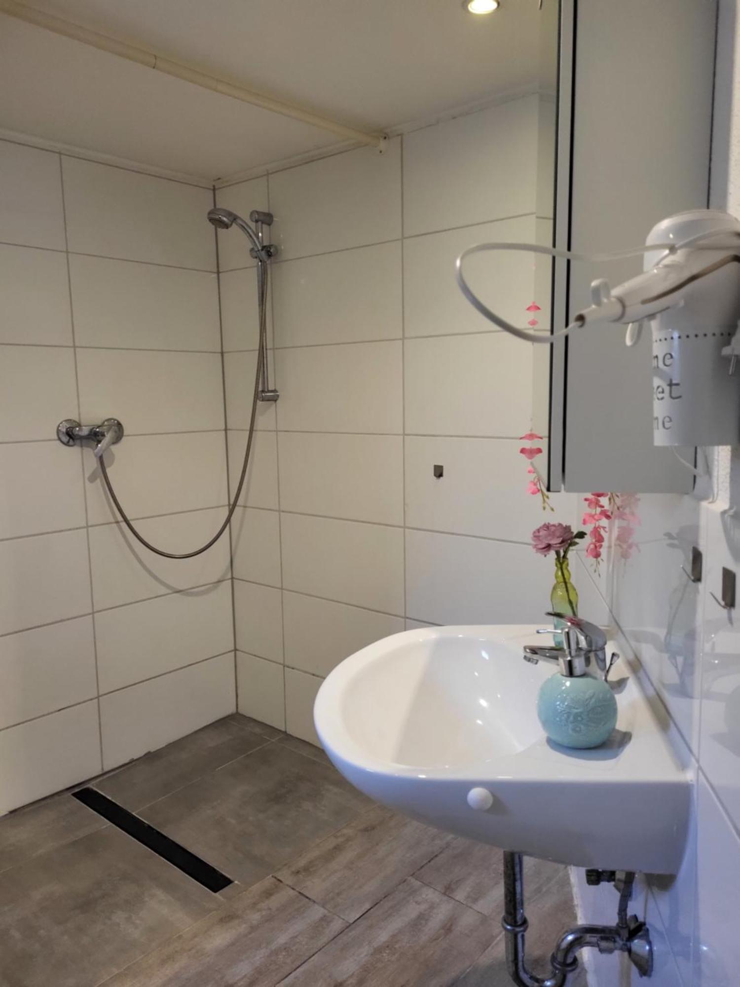 Mandelas Cozy Lounge Apartment Schmelz Luaran gambar